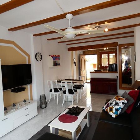 Apartamento Lilo เดเนีย ภายนอก รูปภาพ